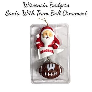 NIB Wisconsin Badgers Santa Wth Team Ball Ornament